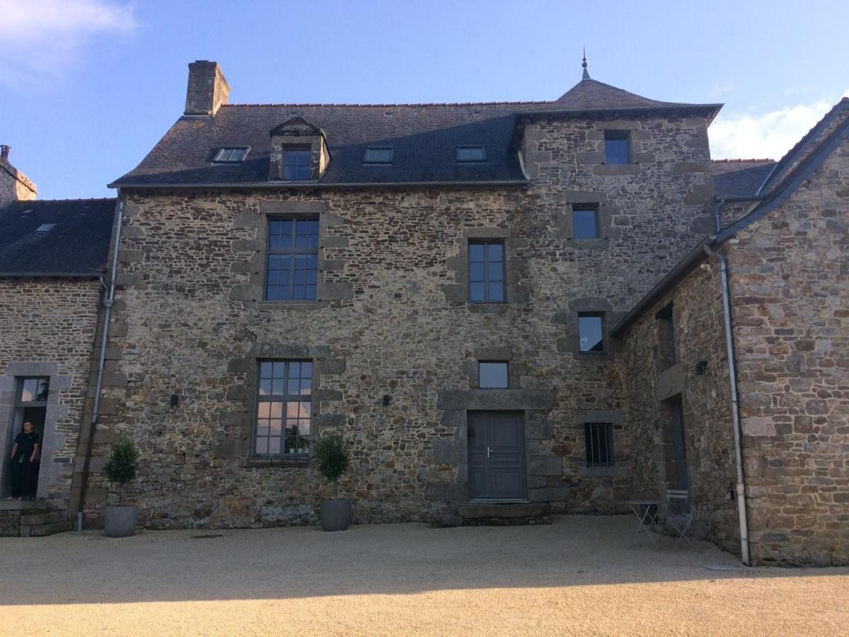 Chambre Independante Au Manoir De La Celinais Cote Cour Saint-Aubin-du-Cormier Exterior foto